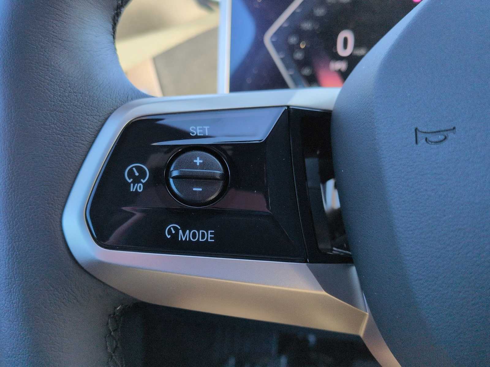 Thumbnail: 2026 BMW iX - 25