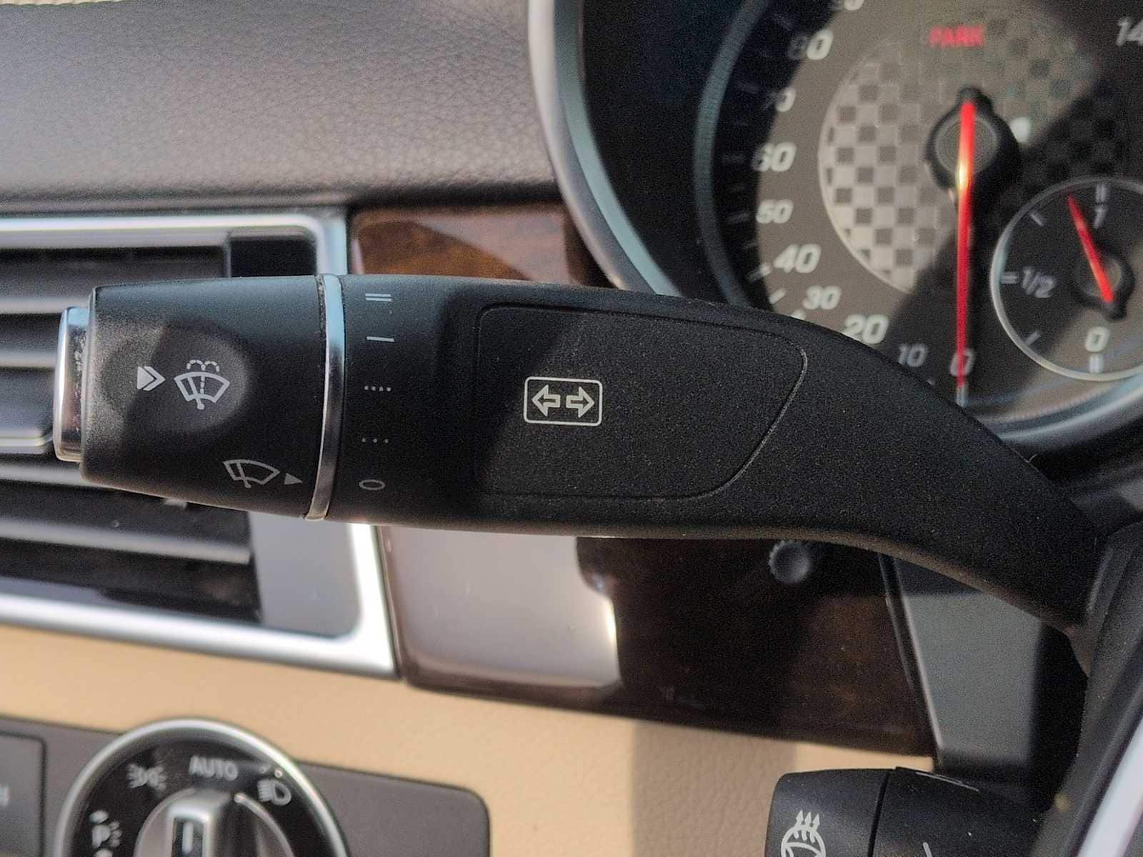 Thumbnail: 2018 Mercedes-Benz GLE - 27