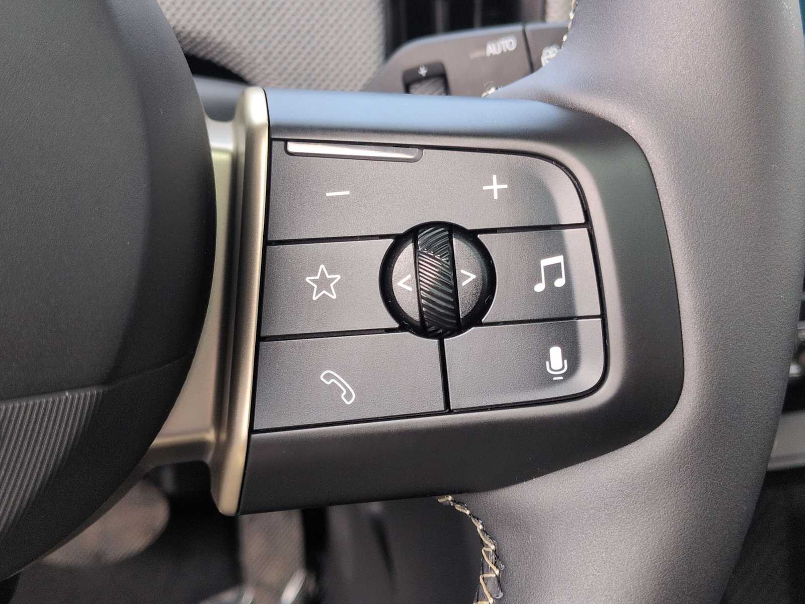 Thumbnail: 2025 MINI Cooper Hardtop - 27