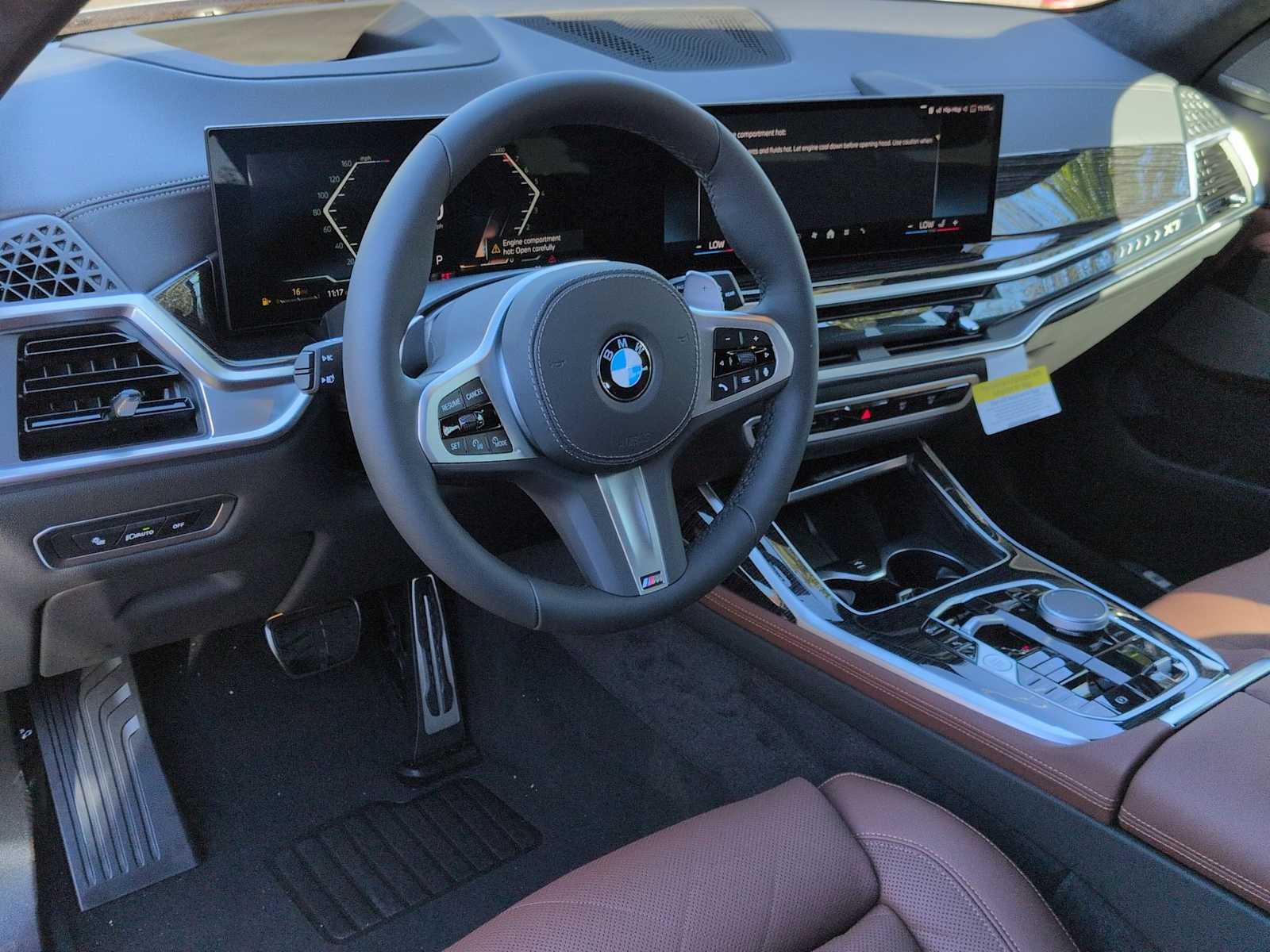 Thumbnail: 2026 BMW X7 - 10