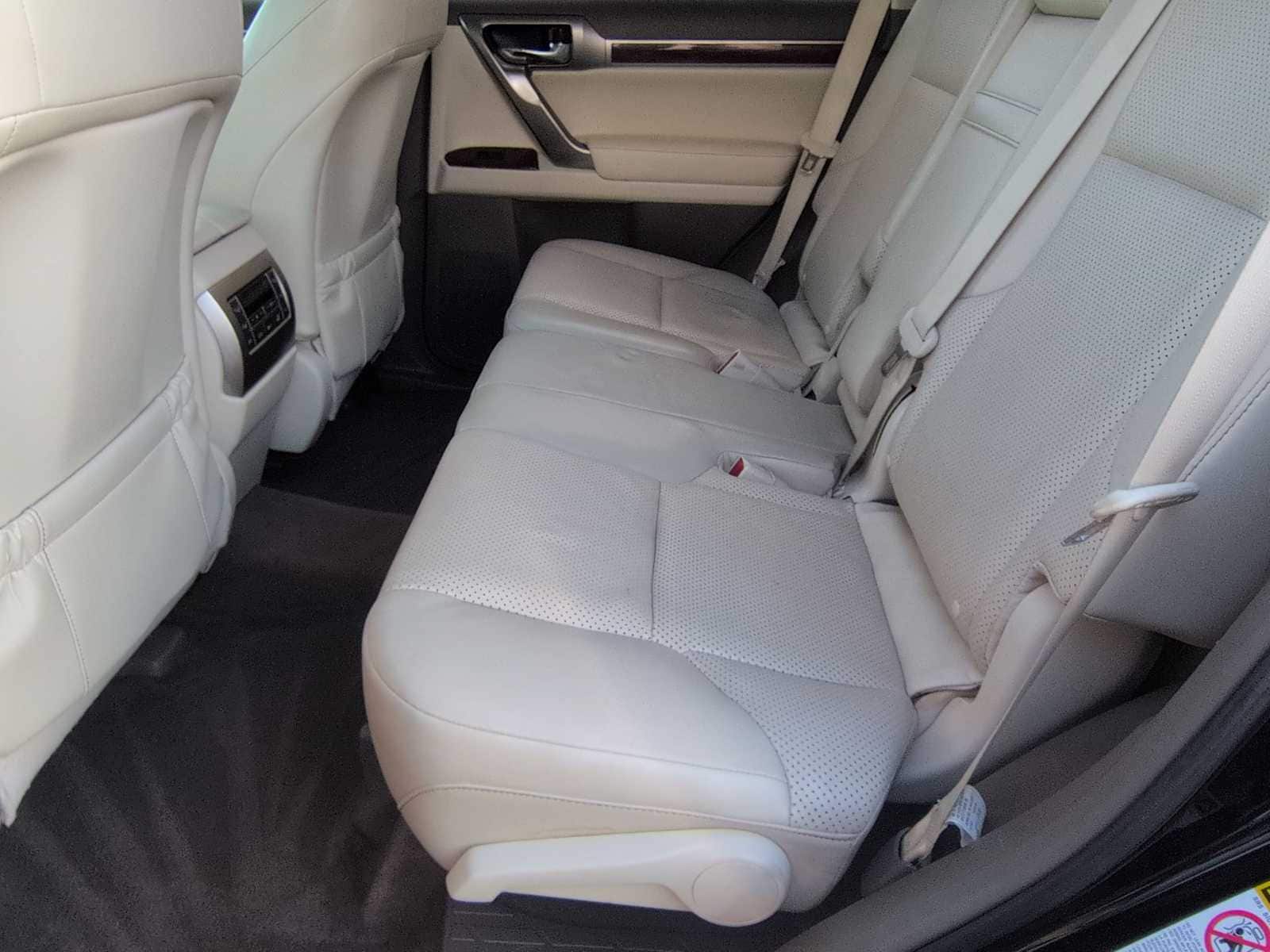 Thumbnail: 2012 Lexus GX - 21