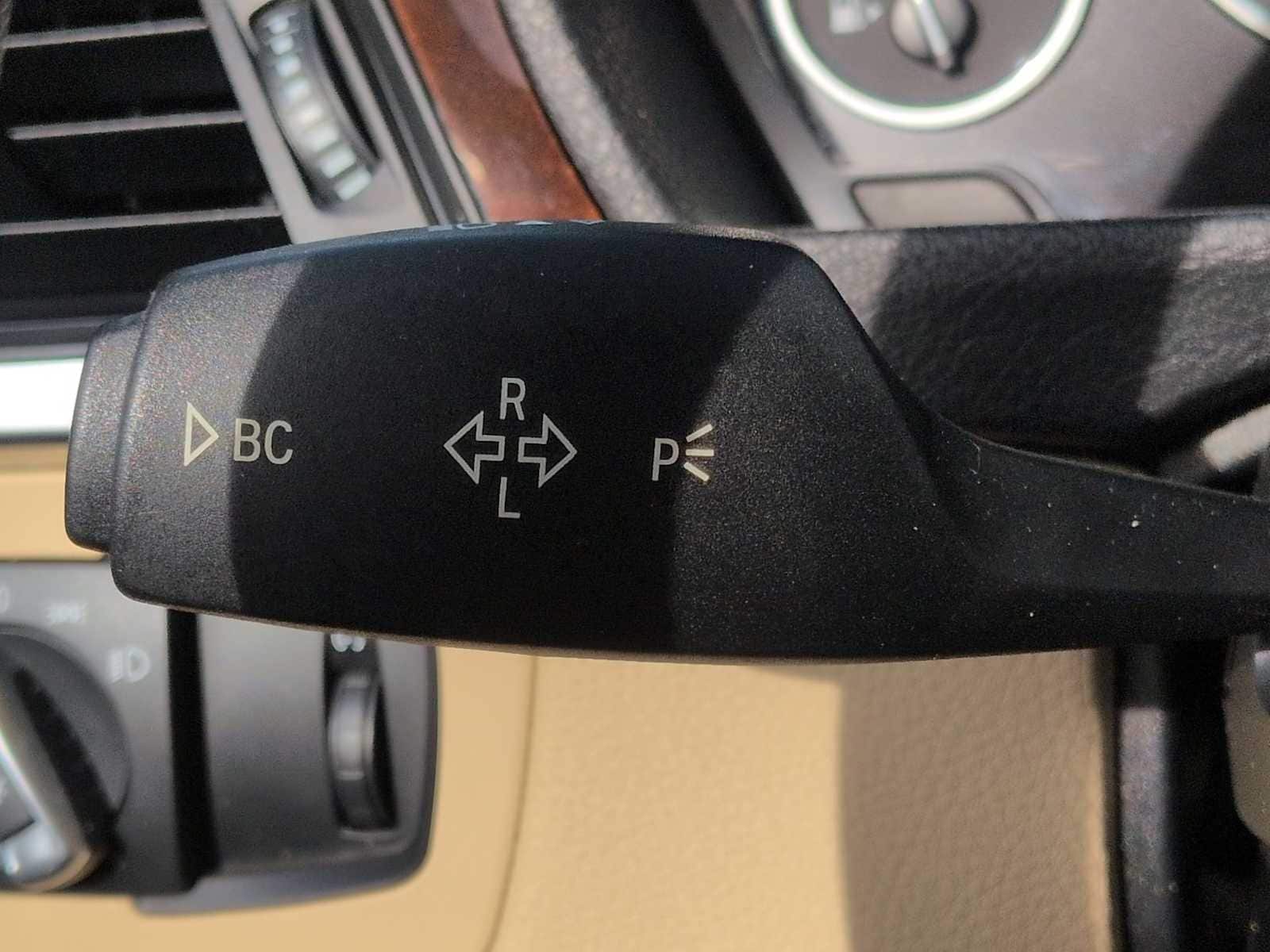 Thumbnail: 2014 BMW 3 Series - 29