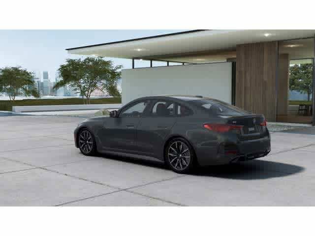 Thumbnail: 2026 BMW i4 - 2
