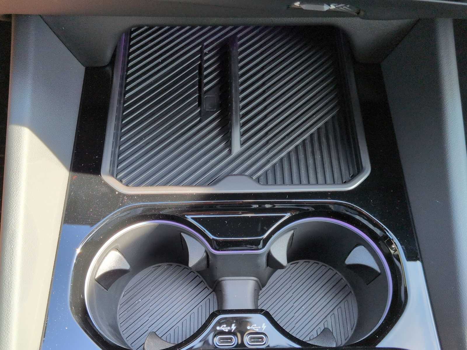 Thumbnail: 2026 BMW i5 - 34