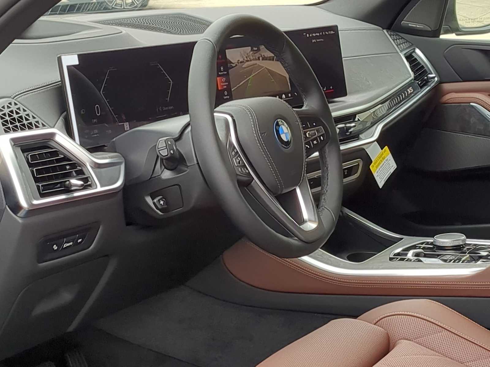 Thumbnail: 2026 BMW X5 - 10