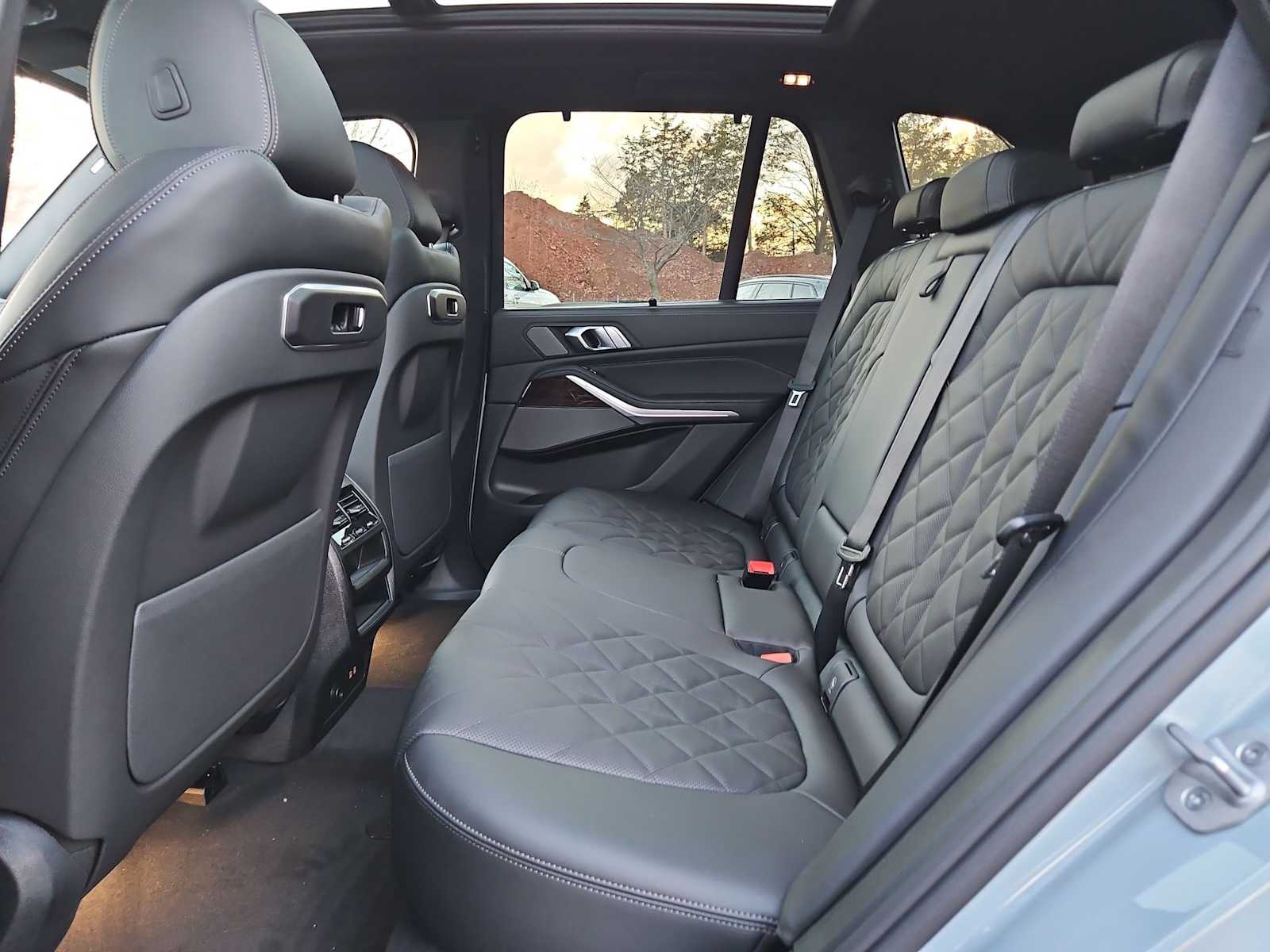 Thumbnail: 2026 BMW X5 - 21