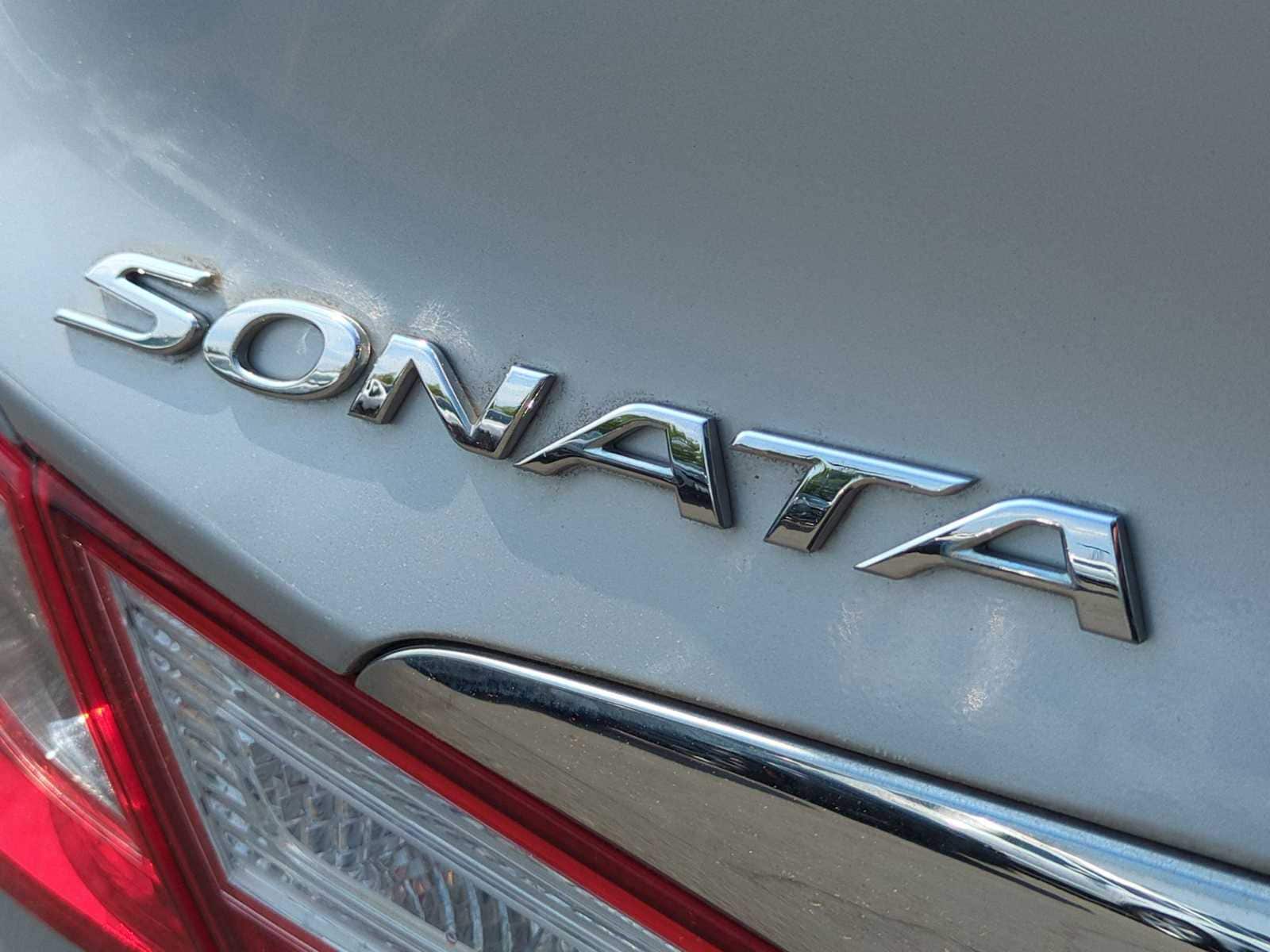2013 Hyundai Sonata GLS 4