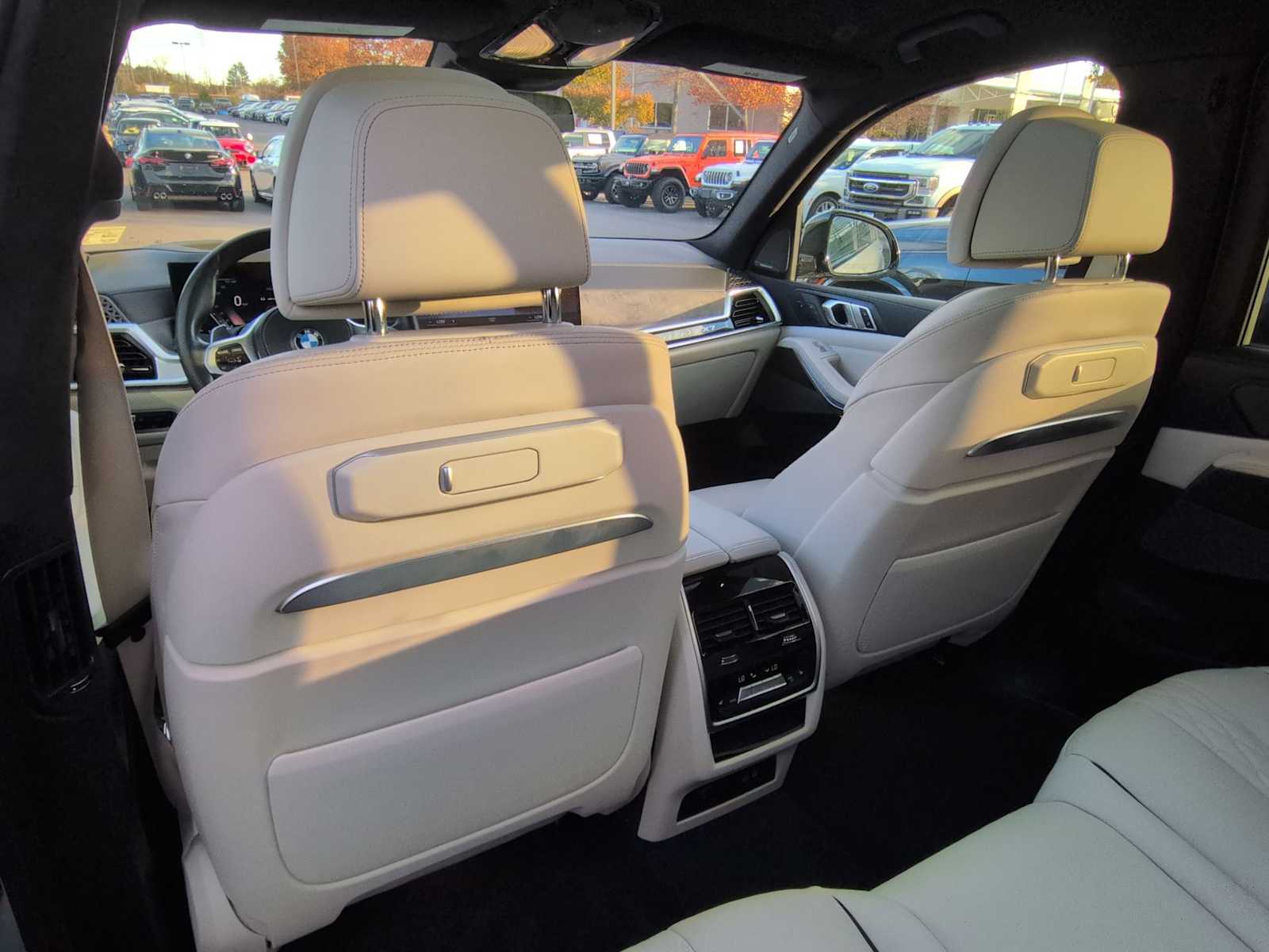 Thumbnail: 2023 BMW X7 - 19