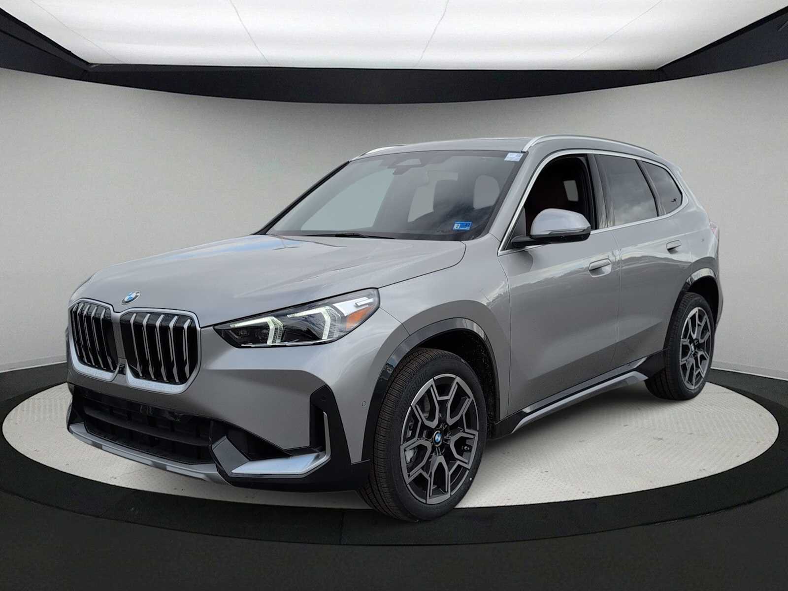 Thumbnail: 2026 BMW X1 - 4