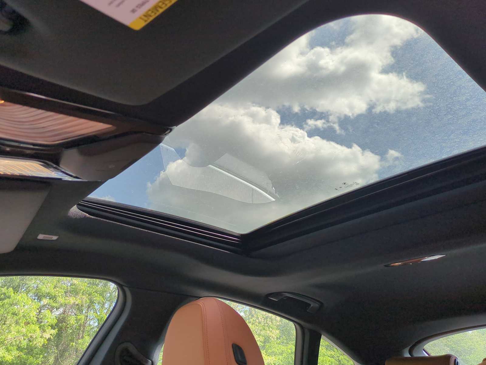 Thumbnail: 2025 BMW i4 - 19