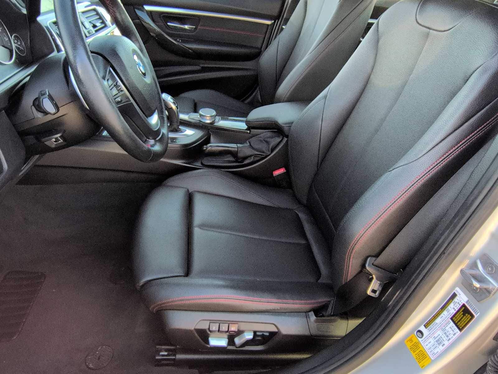 Thumbnail: 2018 BMW 3 Series - 17