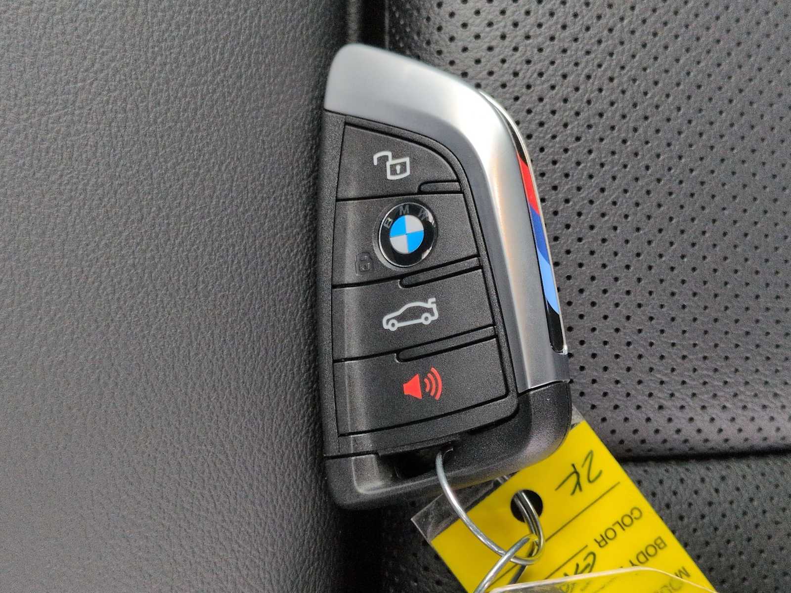 Thumbnail: 2026 BMW 3 Series - 38