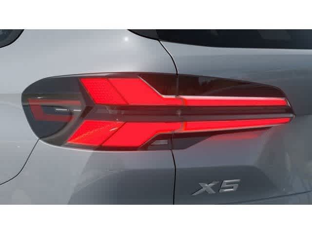 Thumbnail: 2026 BMW X5 - 8
