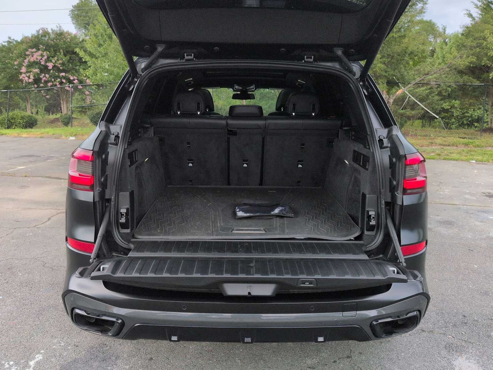 Thumbnail: 2021 BMW X5 - 35