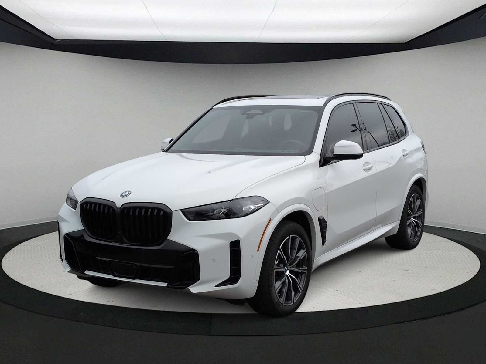 Thumbnail: 2024 BMW X5 - 4