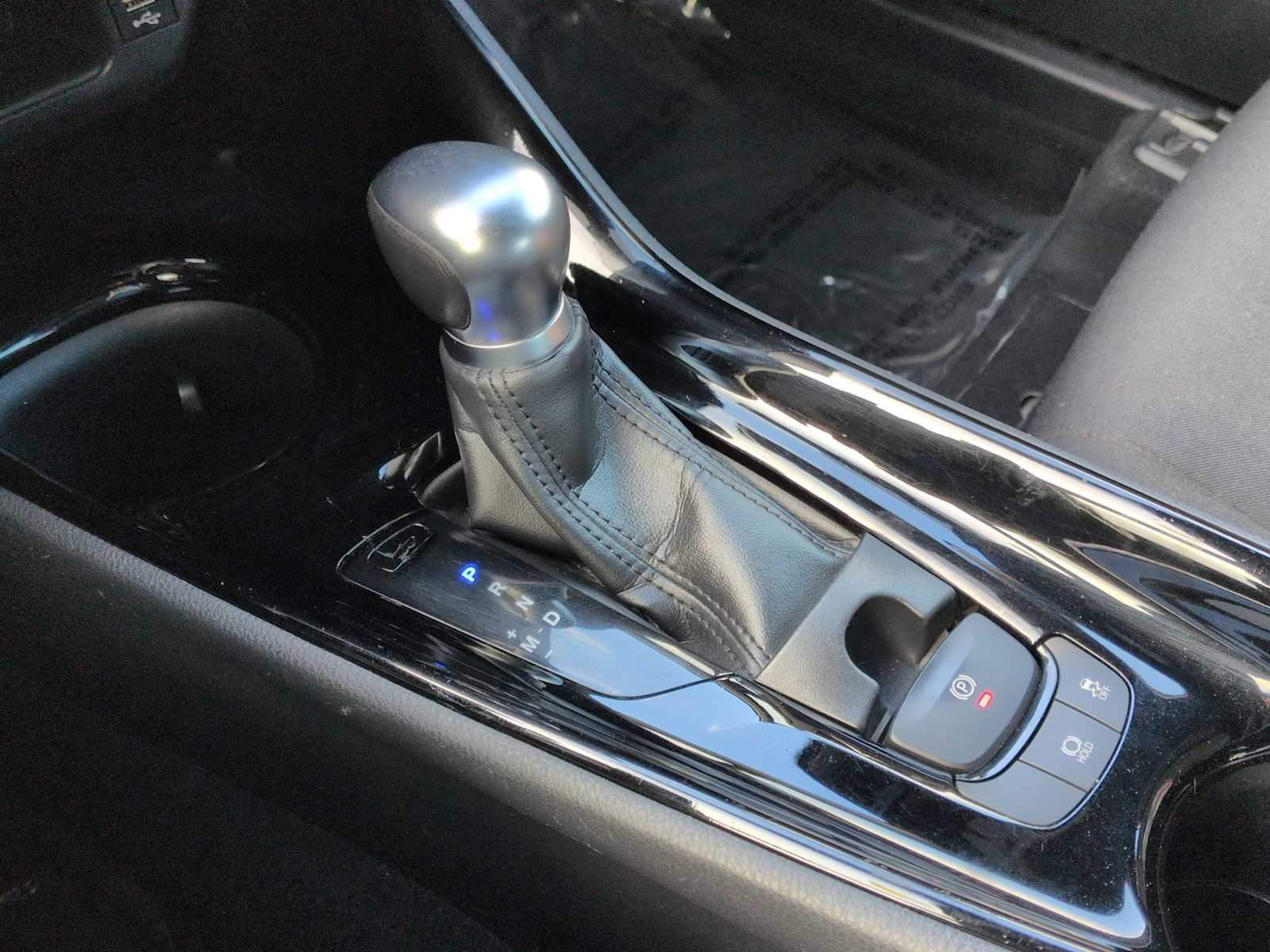 Thumbnail: 2020 Toyota C-HR - 31