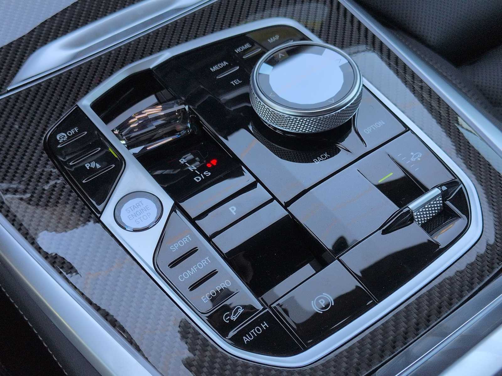 Thumbnail: 2026 BMW X5 - 35