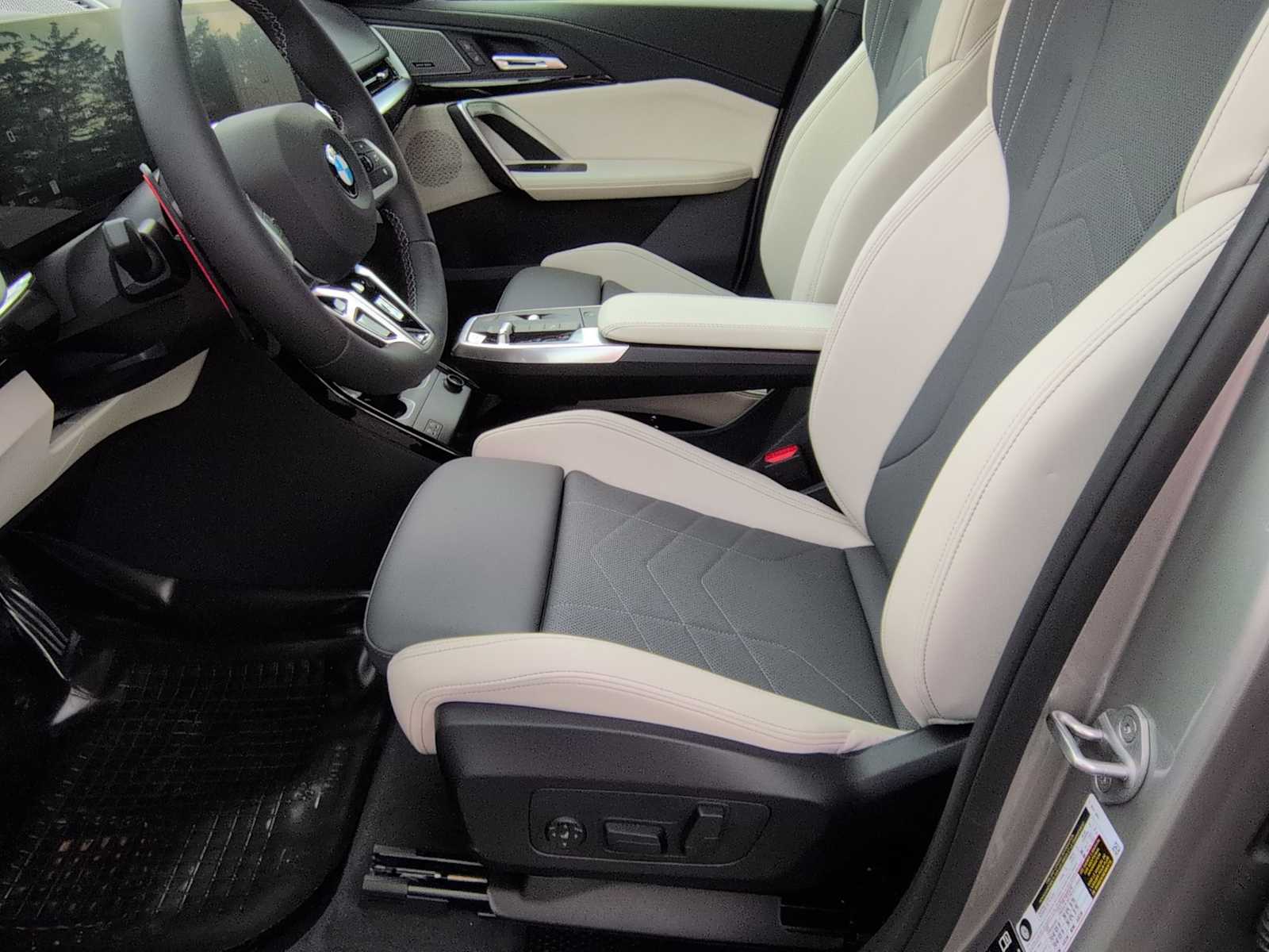 Thumbnail: 2026 BMW X1 - 18