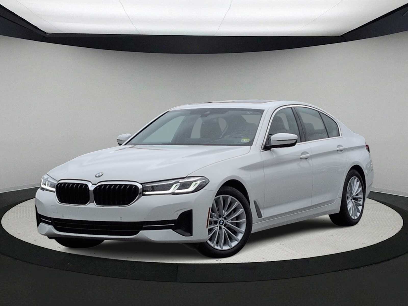 Thumbnail: 2023 BMW 5 Series - 1