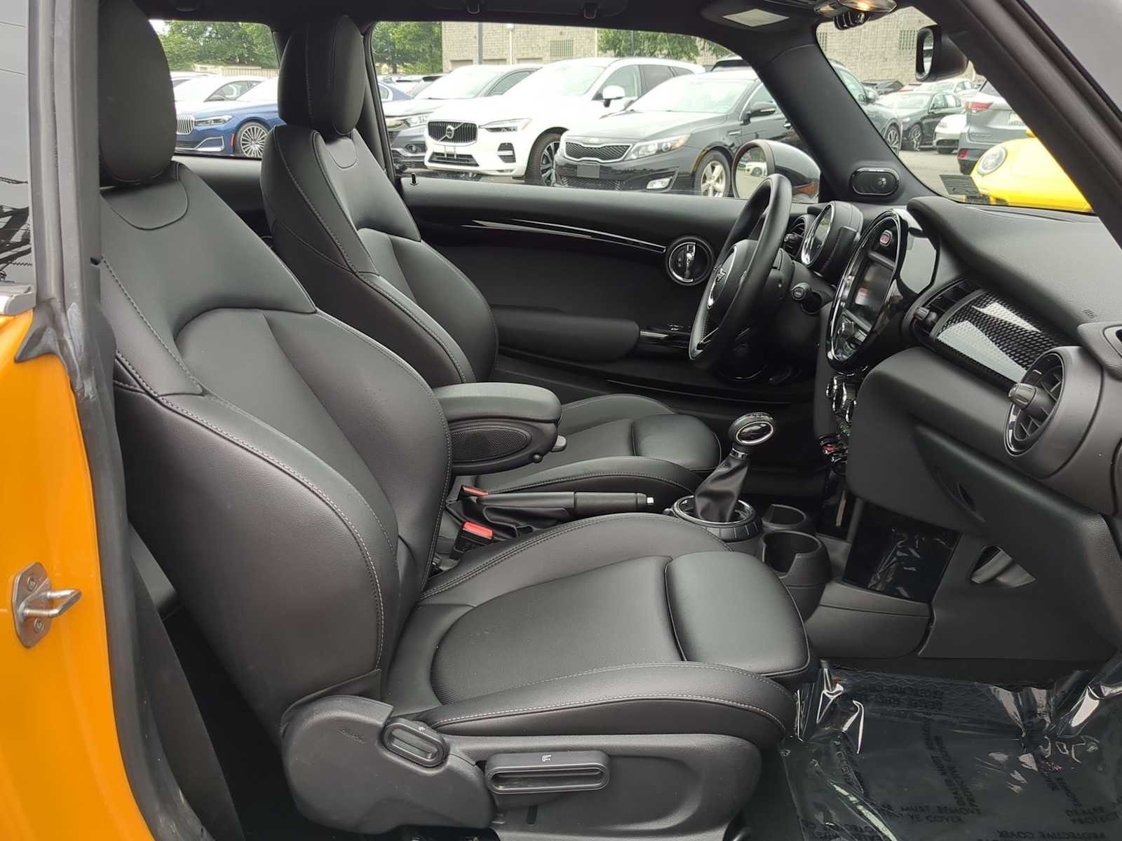 Thumbnail: 2017 MINI Cooper Hardtop - 22