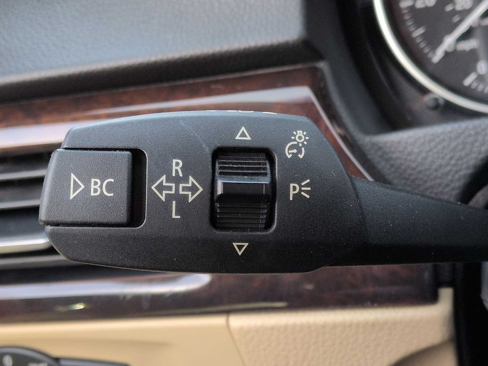 Thumbnail: 2008 BMW 3 Series - 29