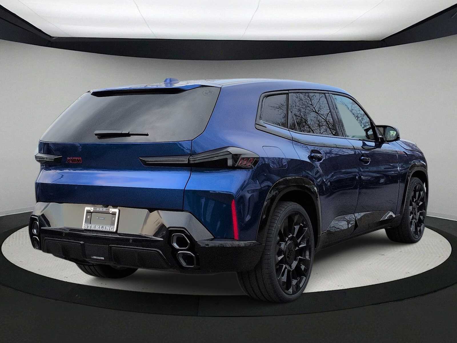 Thumbnail: 2026 BMW XM - 8