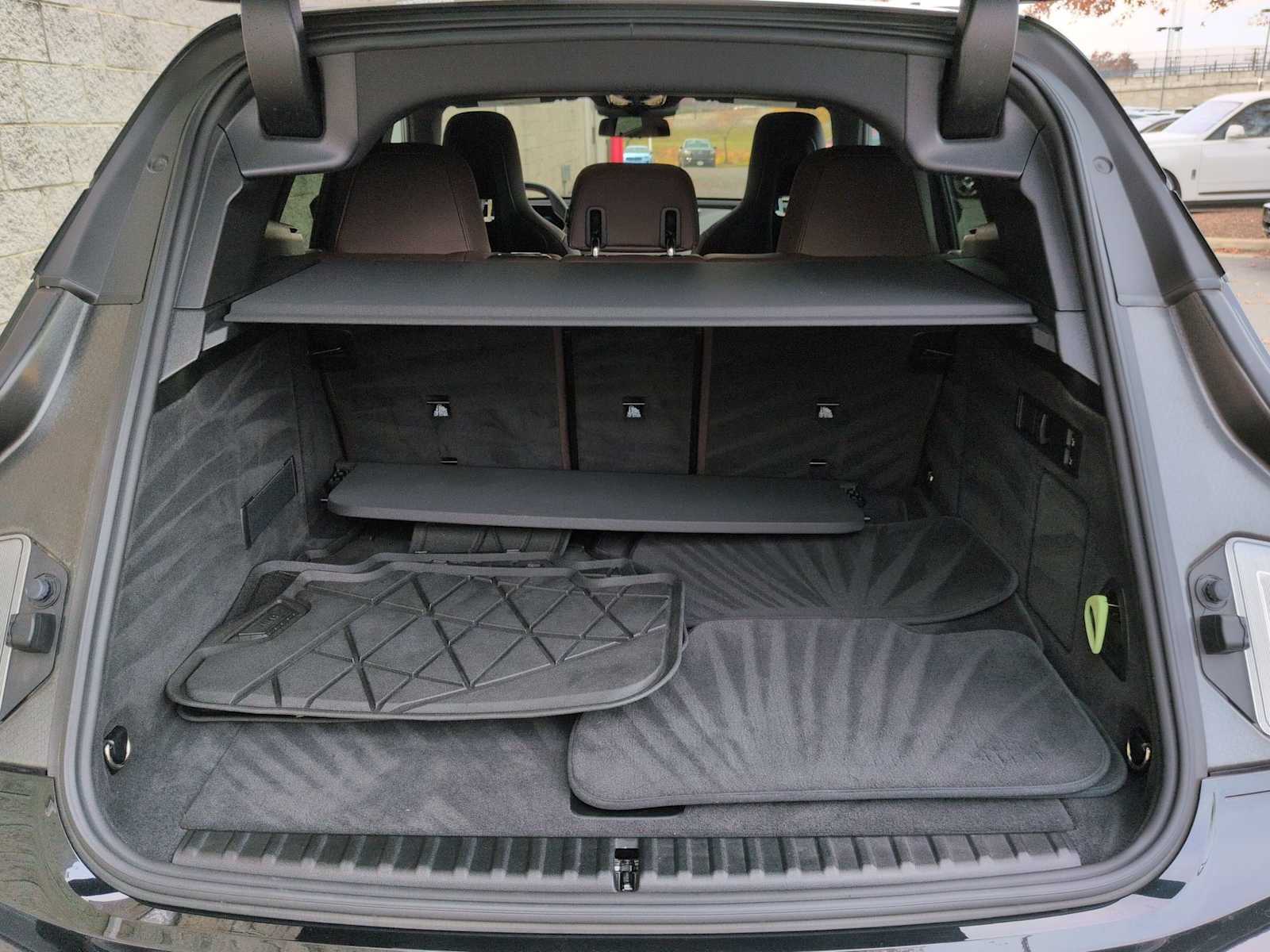 Thumbnail: 2025 BMW iX - 36