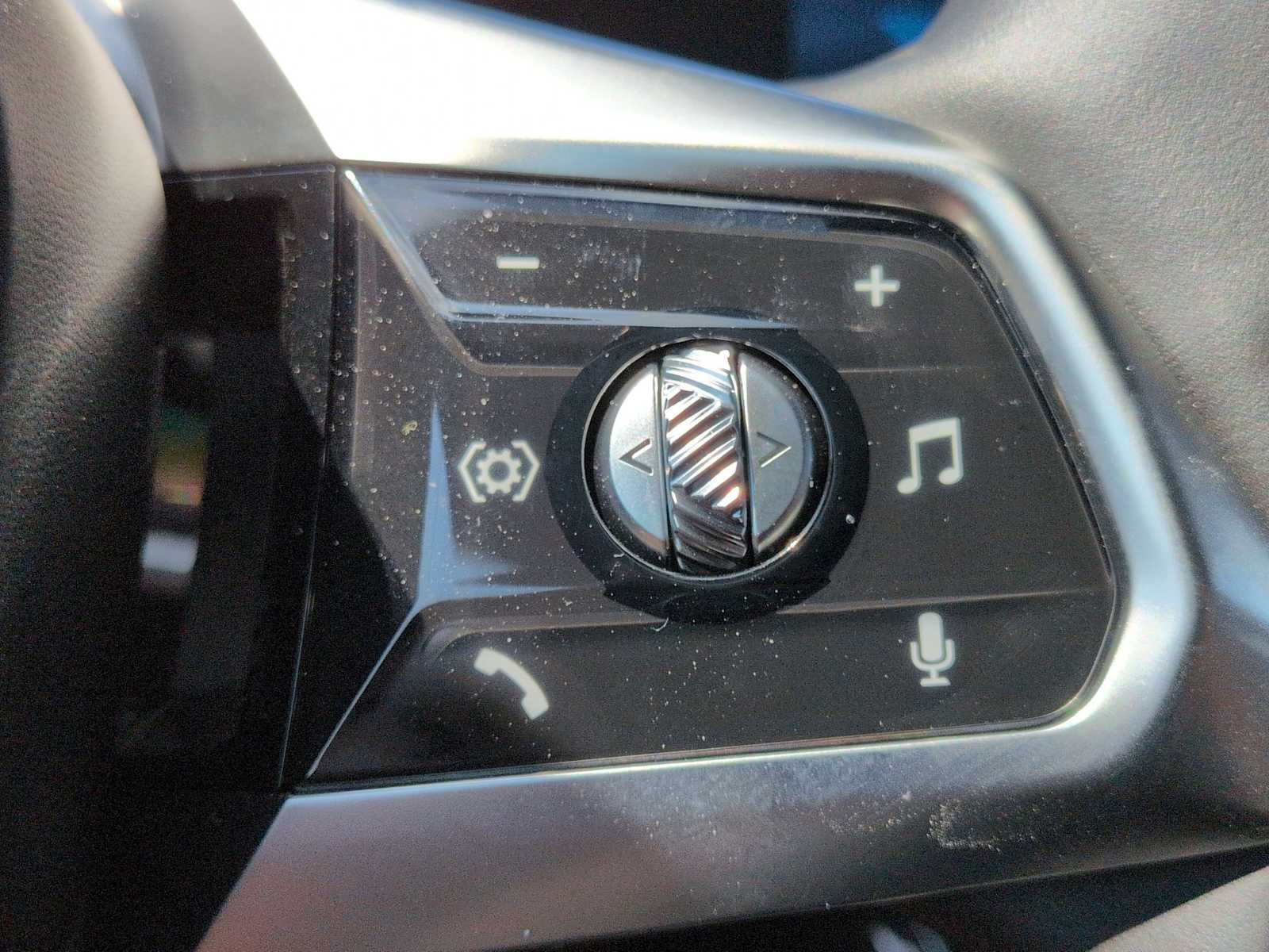 Thumbnail: 2026 BMW i7 - 27