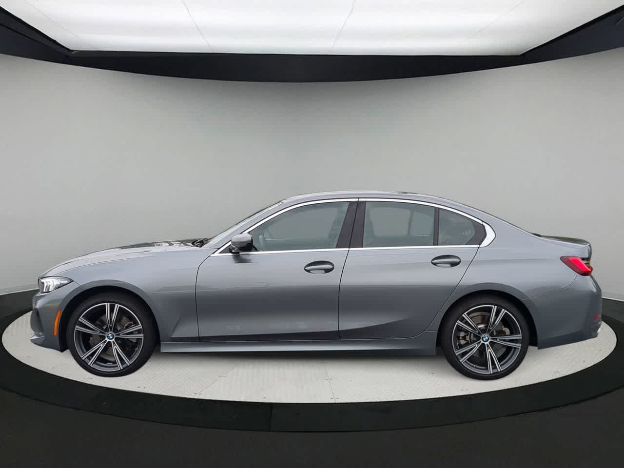 Thumbnail: 2024 BMW 3 Series - 5