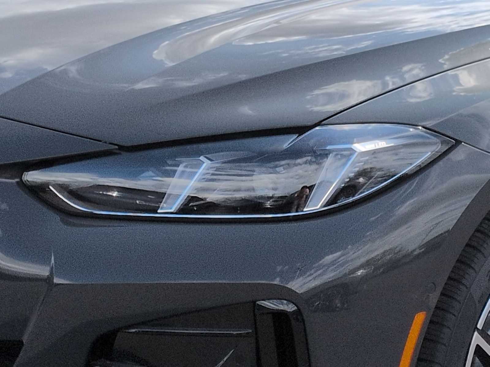 Thumbnail: 2026 BMW i4 - 11
