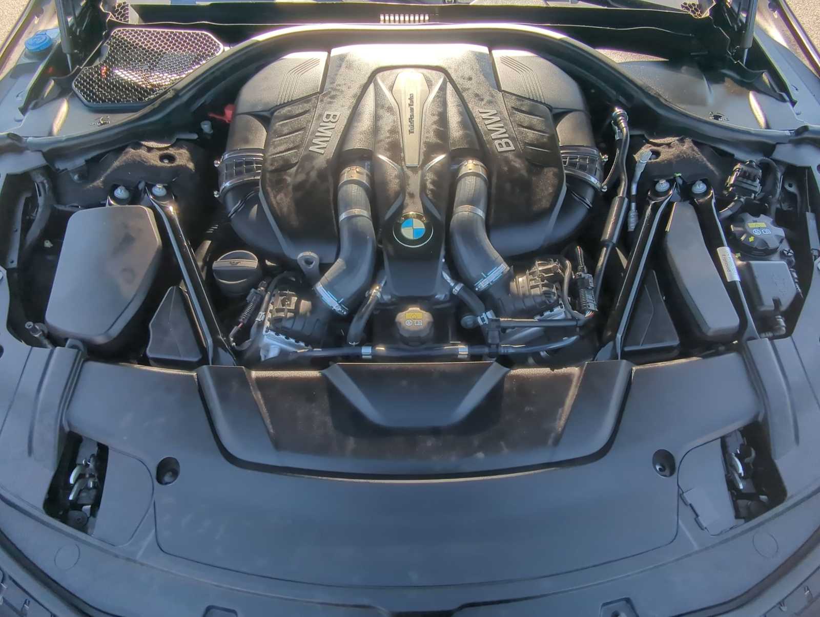 Thumbnail: 2018 BMW 7 Series - 15