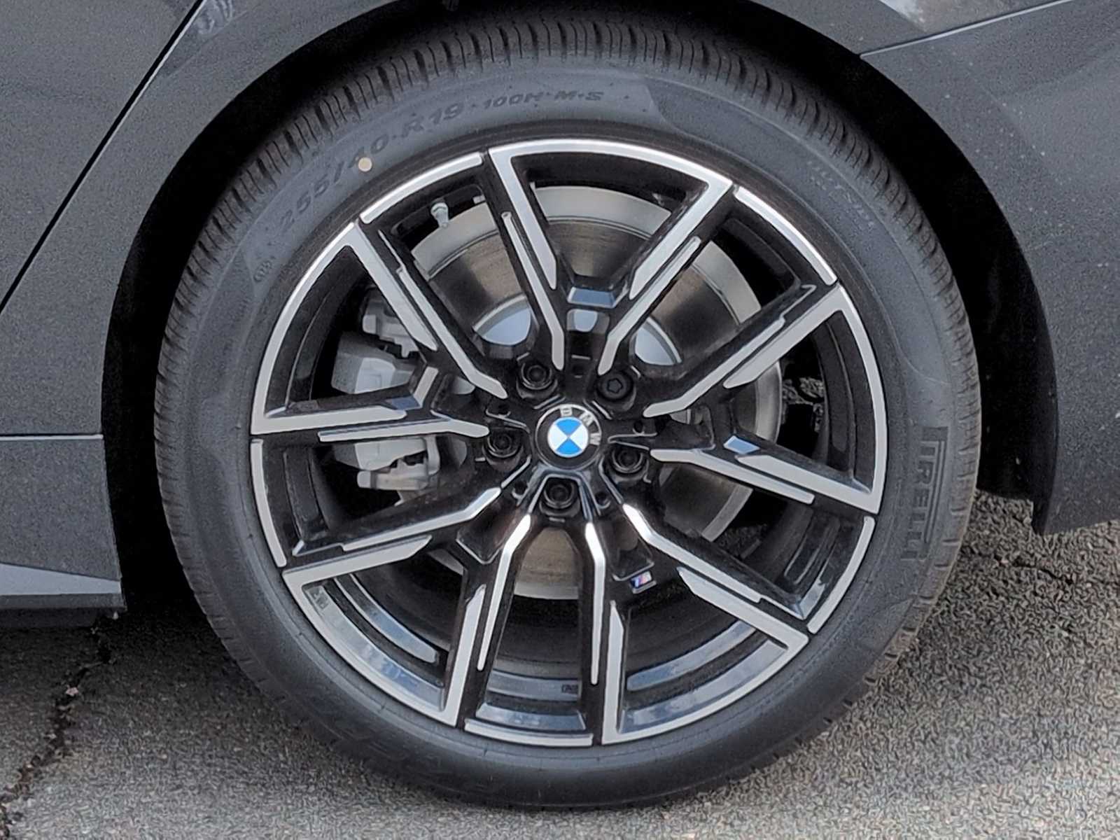 Thumbnail: 2026 BMW i4 - 14