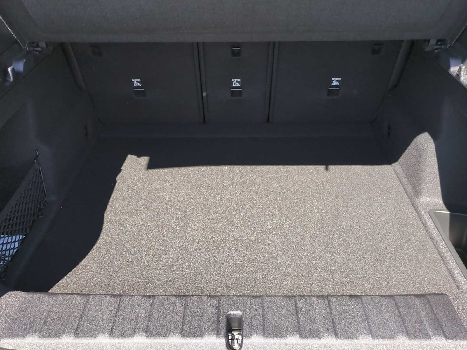 Thumbnail: 2025 BMW X2 - 35