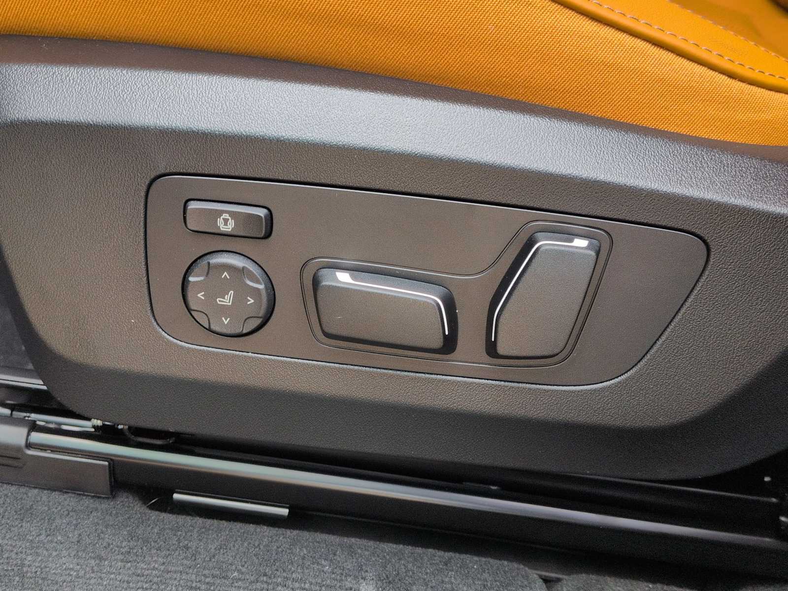Thumbnail: 2026 BMW X3 - 18