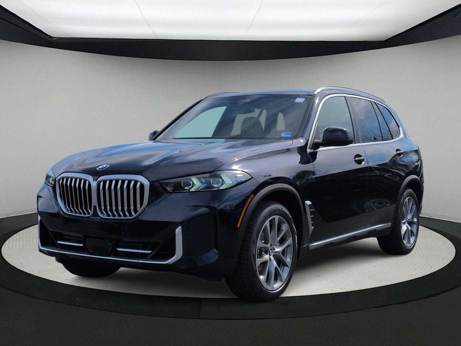 Thumbnail: 2026 BMW X5 - 4