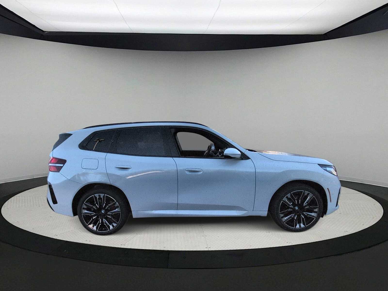 Thumbnail: 2026 BMW X3 - 8