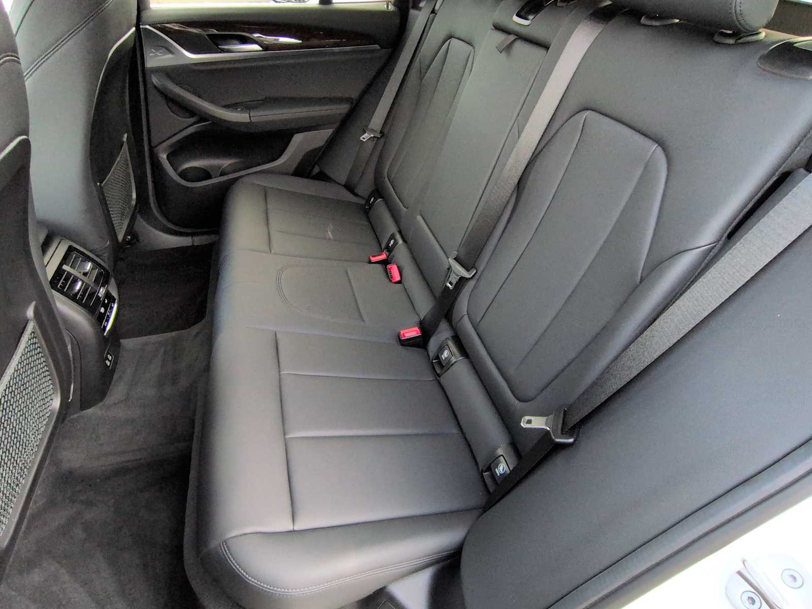 Thumbnail: 2020 BMW X3 - 21