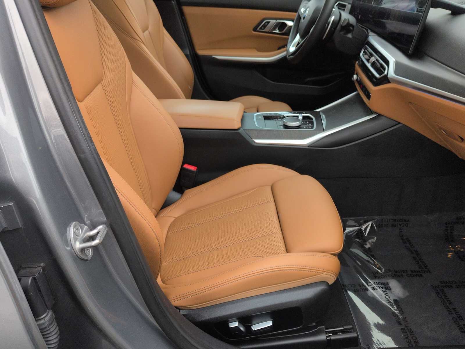 Thumbnail: 2023 BMW 3 Series - 24