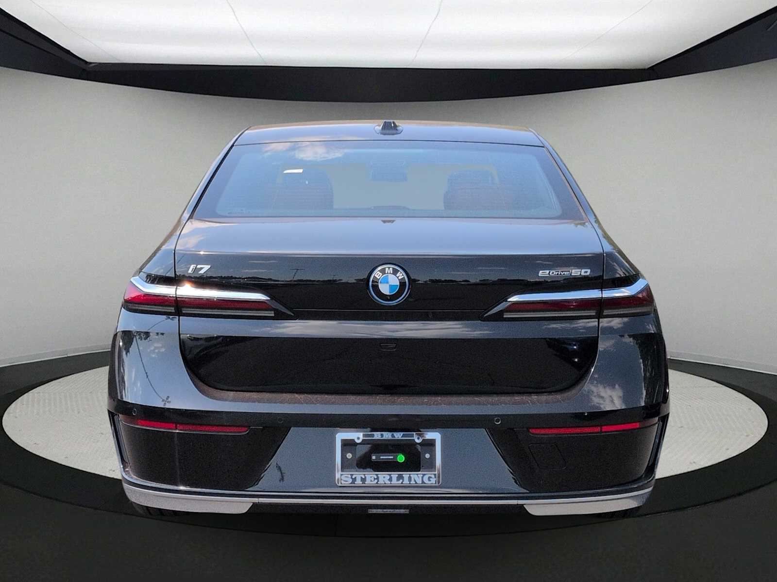 Thumbnail: 2026 BMW i7 - 7