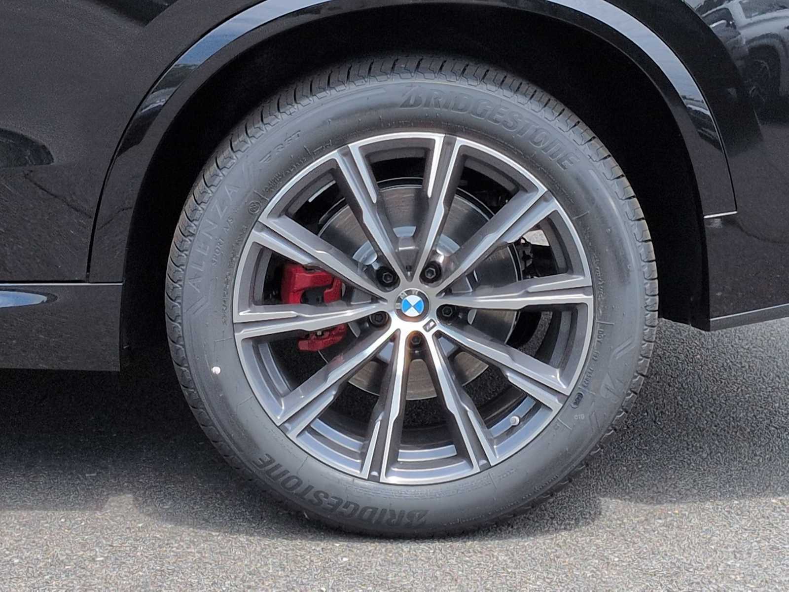 Thumbnail: 2026 BMW X5 - 14