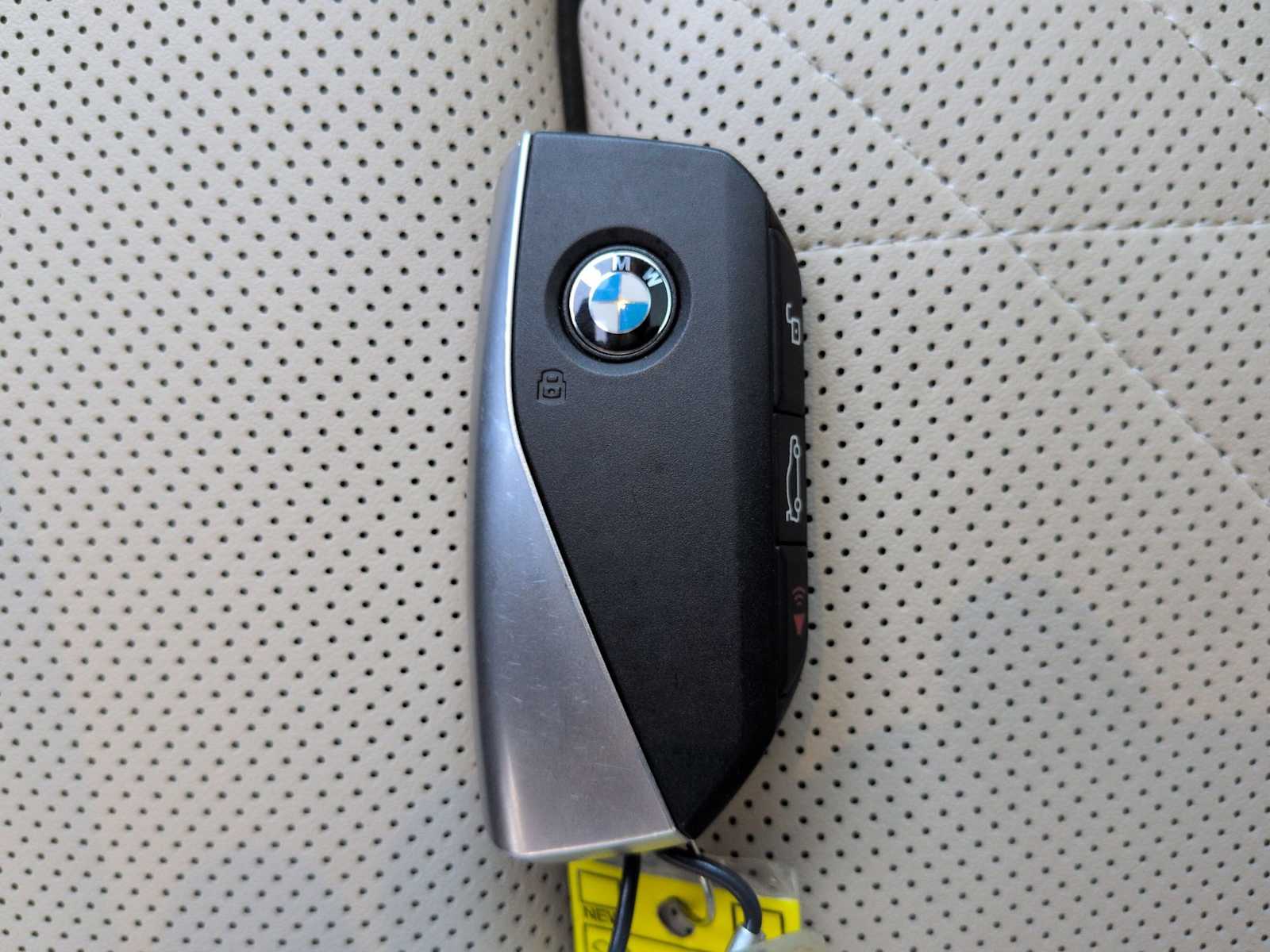 Thumbnail: 2025 BMW X3 - 37