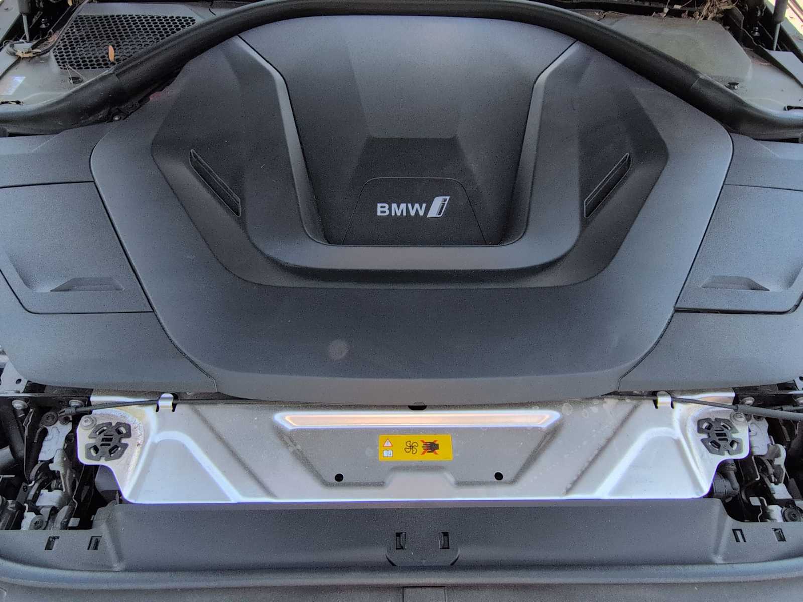 Thumbnail: 2023 BMW i4 - 15