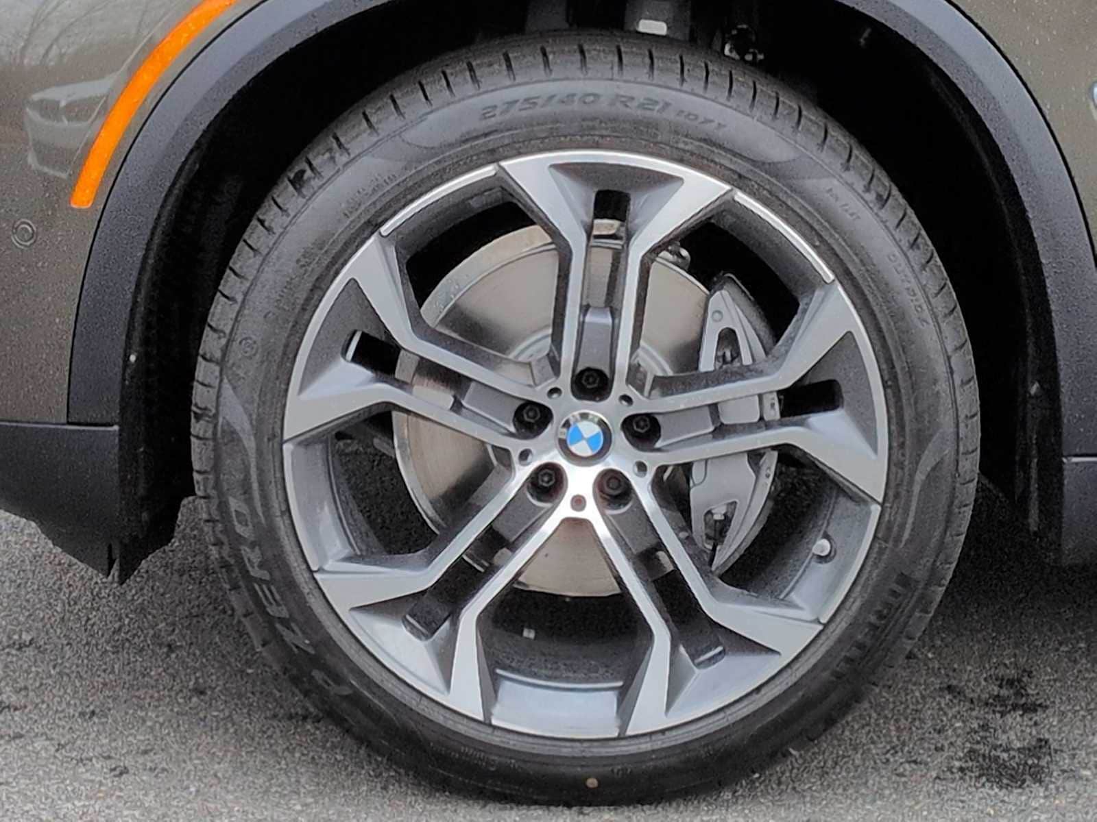 Thumbnail: 2026 BMW X5 - 14