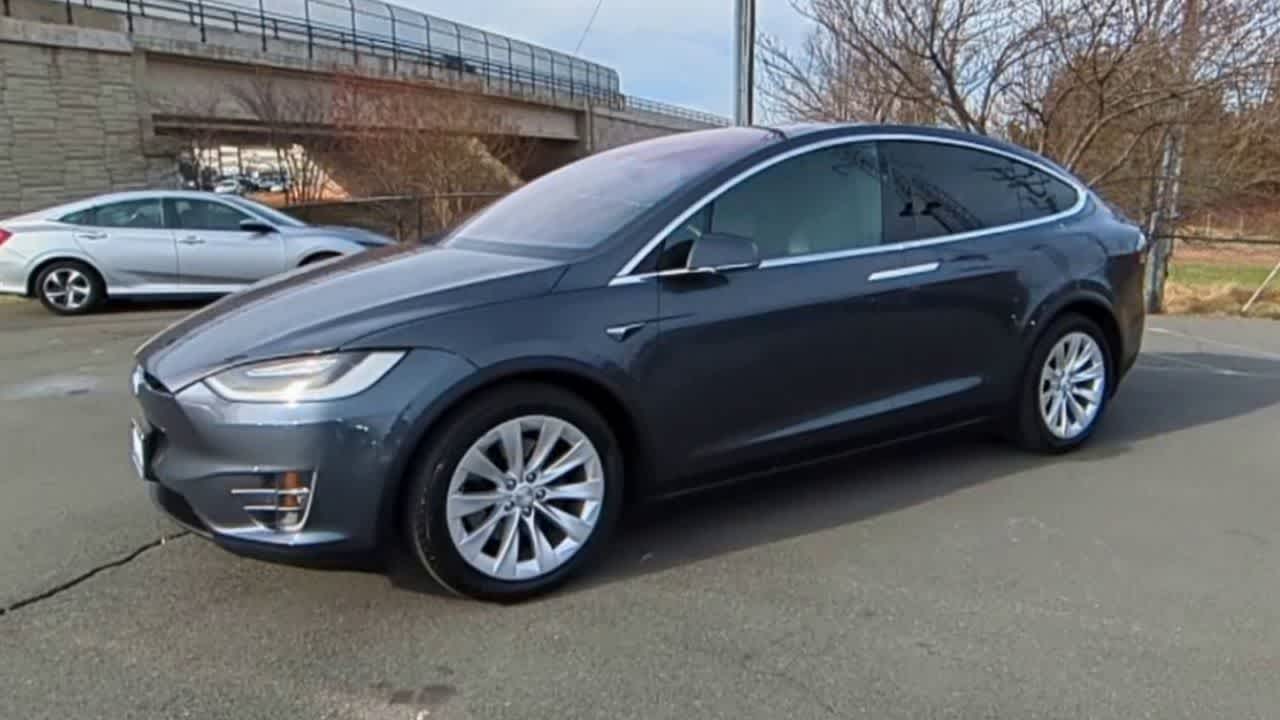 Thumbnail: 2019 Tesla Model X - 4