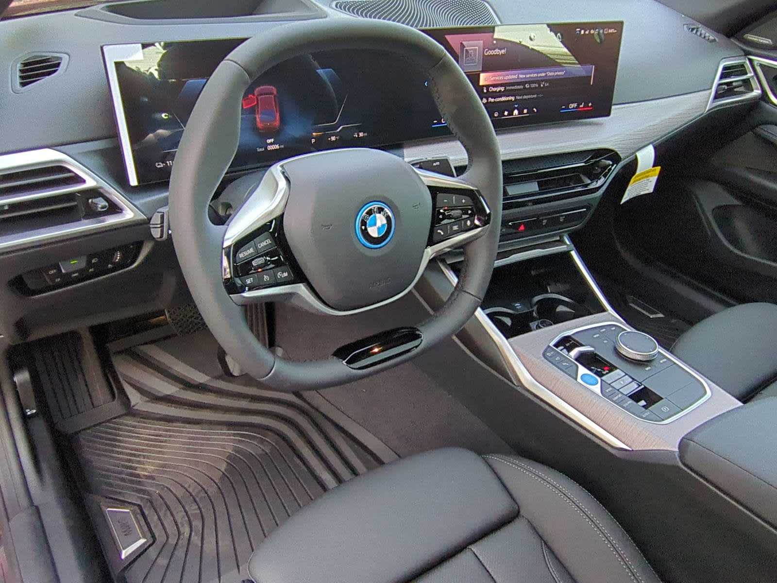 Thumbnail: 2025 BMW i4 - 10