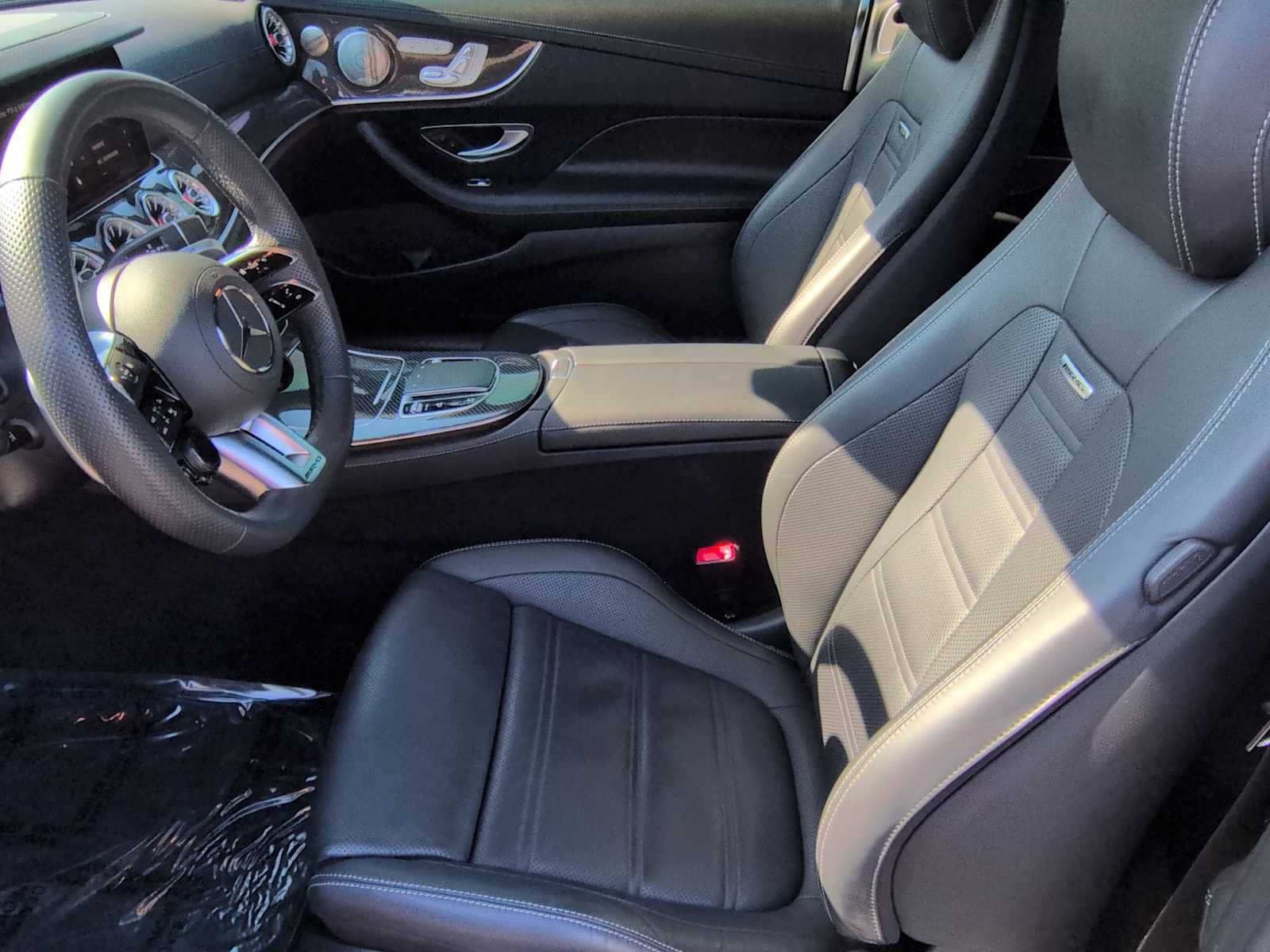 Thumbnail: 2023 Mercedes-Benz E-Class - 10