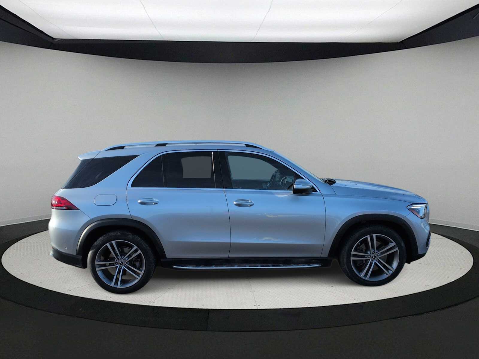 Thumbnail: 2022 Mercedes-Benz GLE - 9