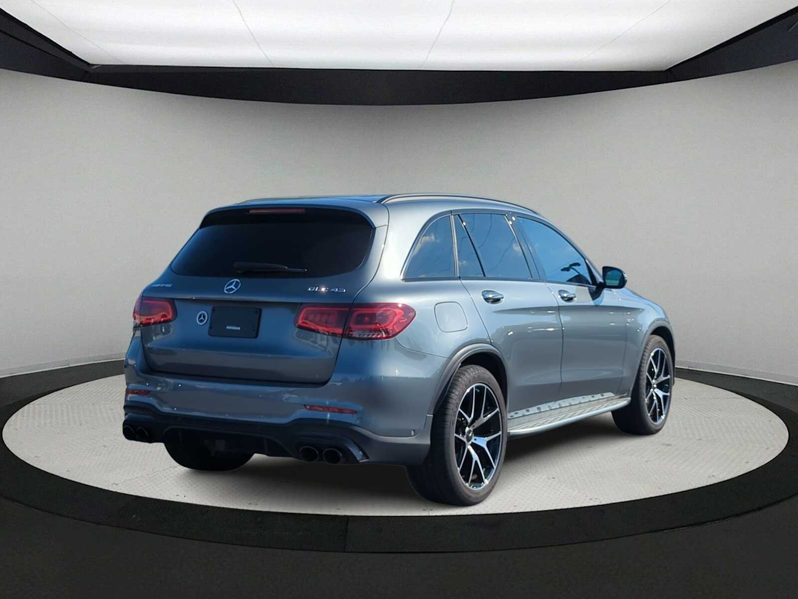 Thumbnail: 2022 Mercedes-Benz GLC - 8