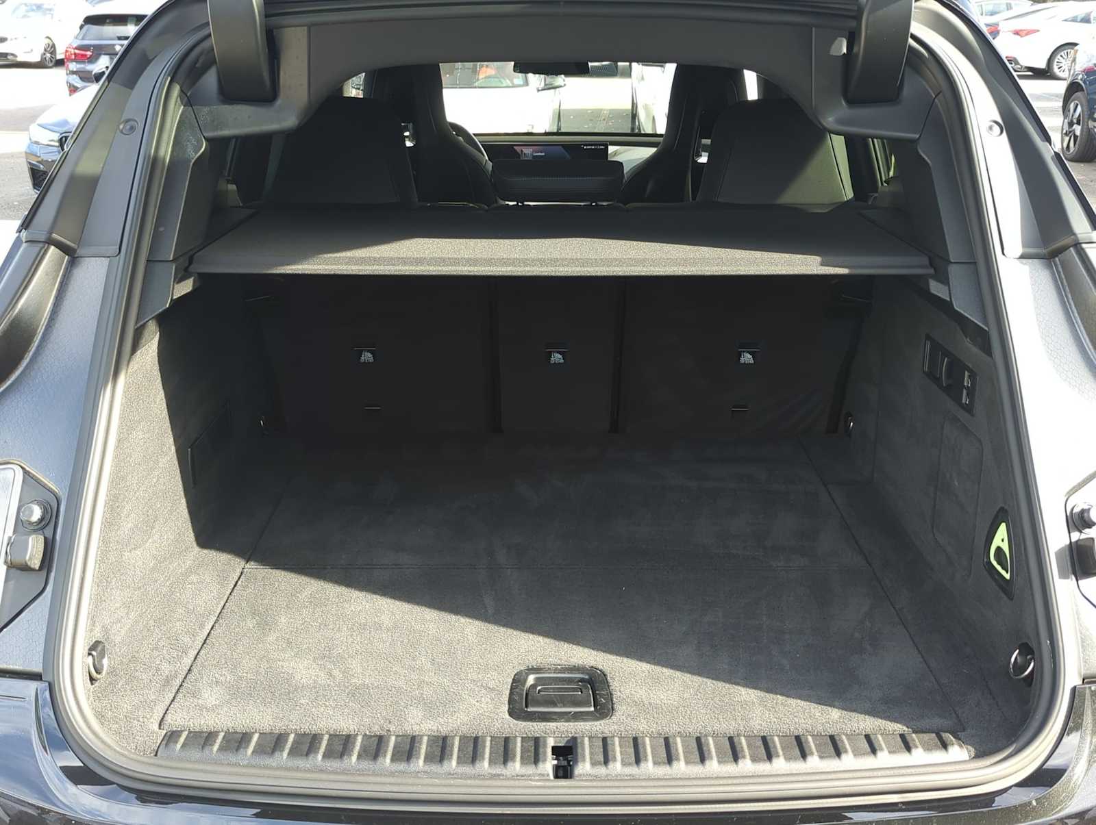 Thumbnail: 2025 BMW iX - 33