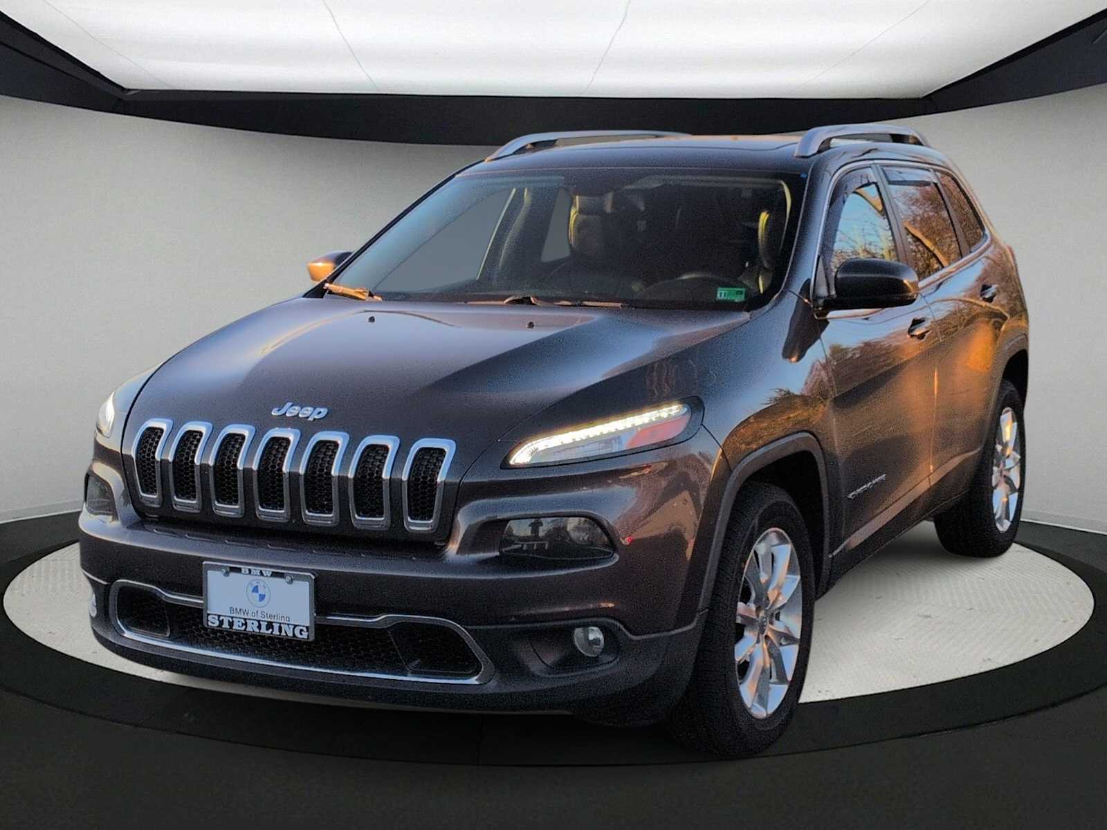 Thumbnail: 2016 Jeep Cherokee - 4